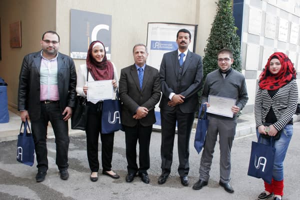 مشاركة الجامعة العالمية في المباراة السنوية في الإملاء العربي